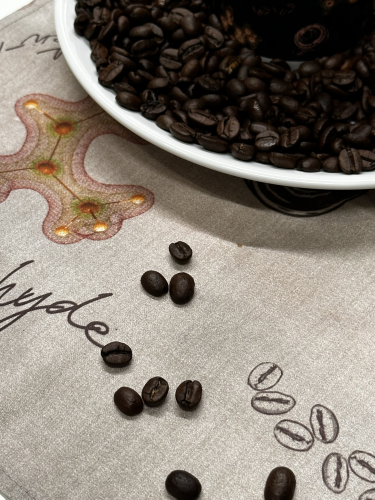 Table Runner Coffee