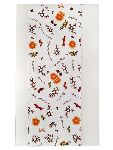 Table Runner Mulled Wine